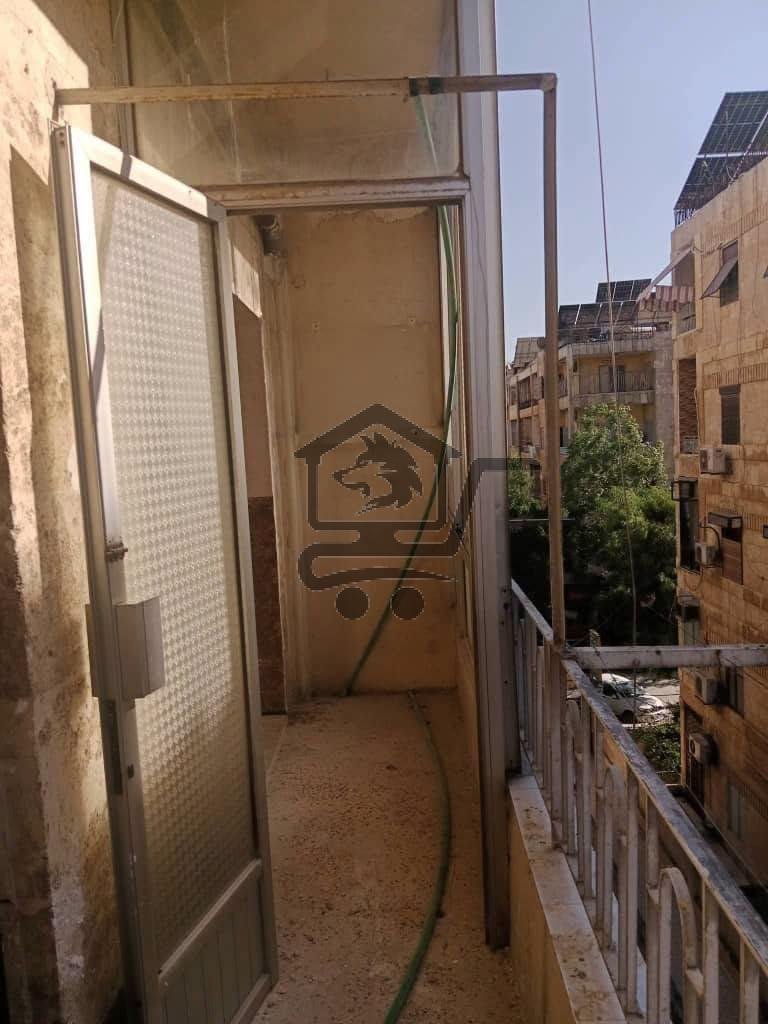 شقة بموقع متميز - الصورة 3