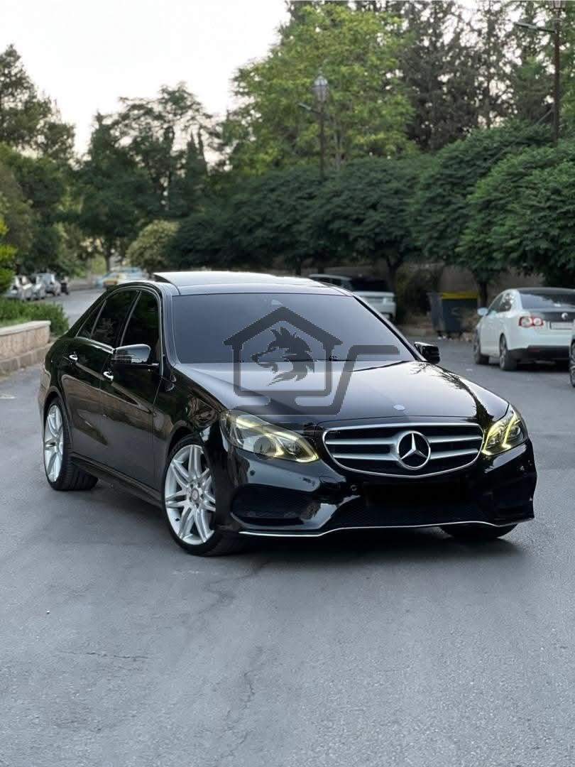 Mercedes Benz E300 - الصورة 9