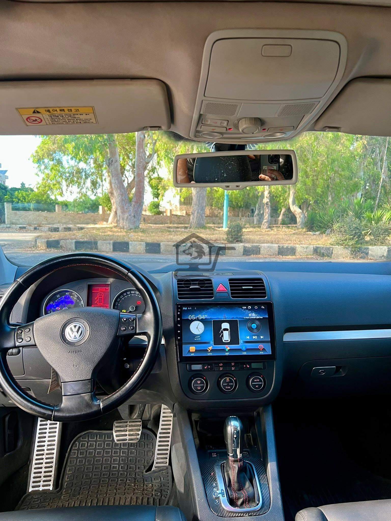 Volkswagen Golf 2009 - الصورة 3