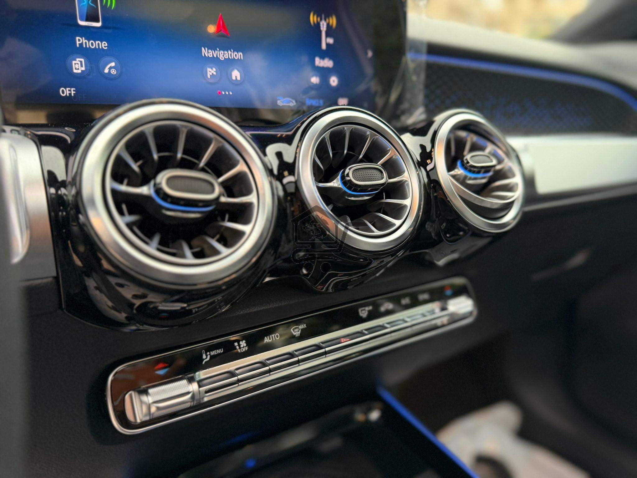Mercedes-Benz GLB 250 - الصورة 8