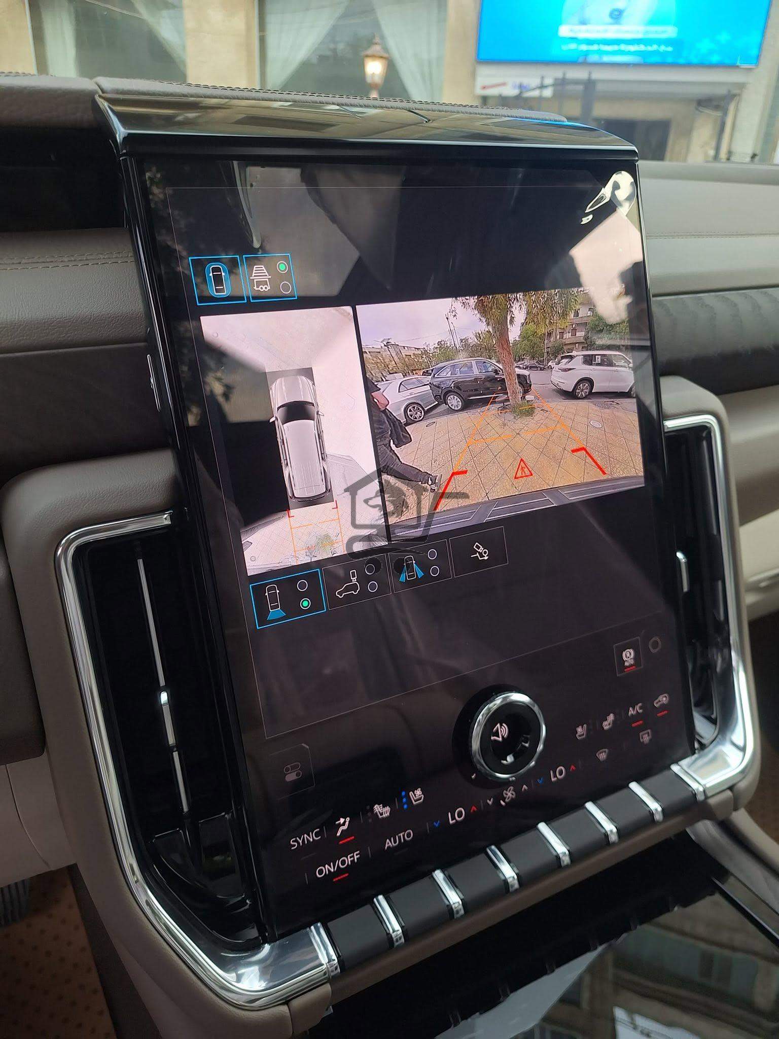GMC Yukon Denali 2025 - الصورة 9