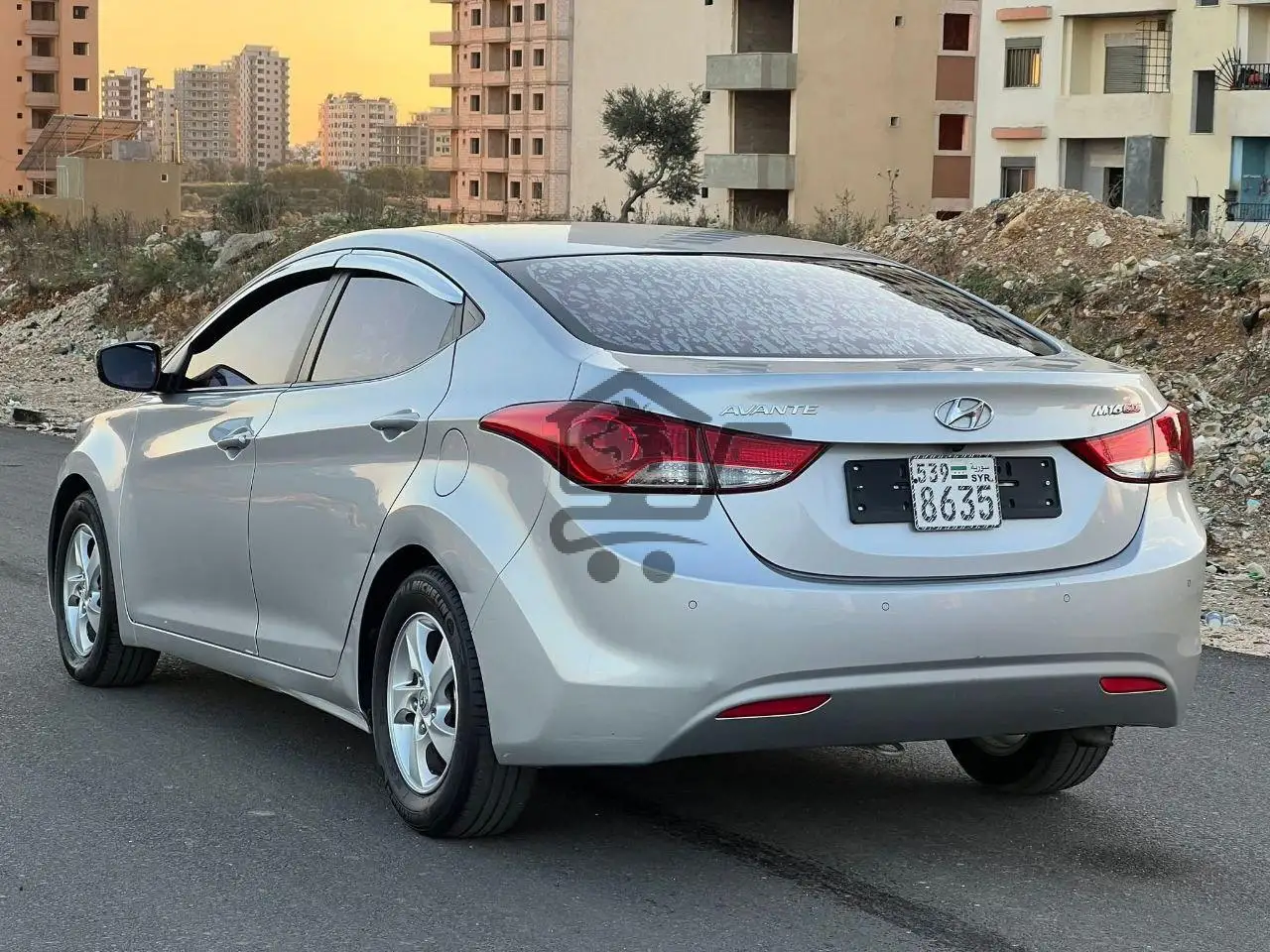 HYUNDAI AVANTE 2012 - الصورة 4