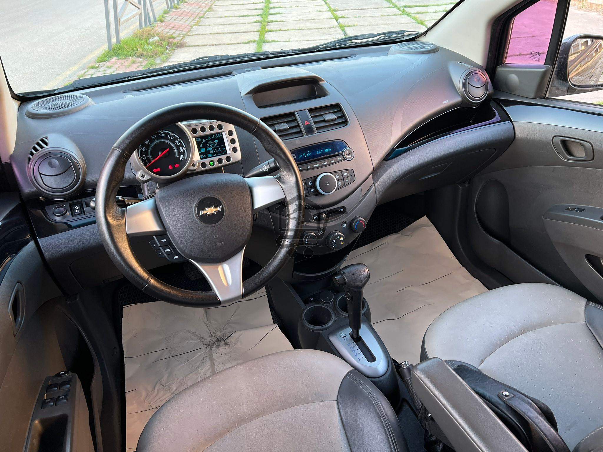 CHEVROLET SPARK - الصورة 8