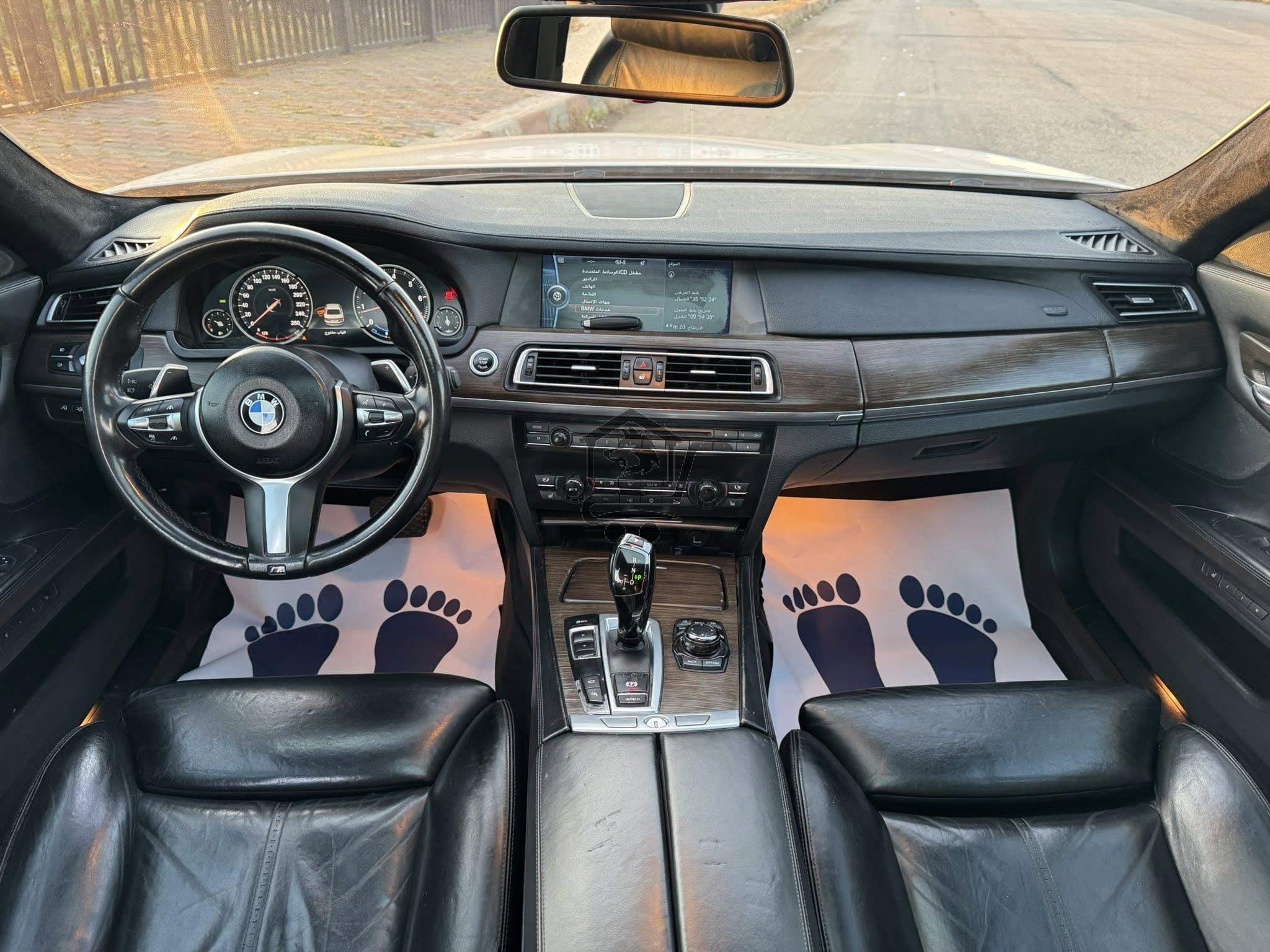 BMW 740 Li - الصورة 9