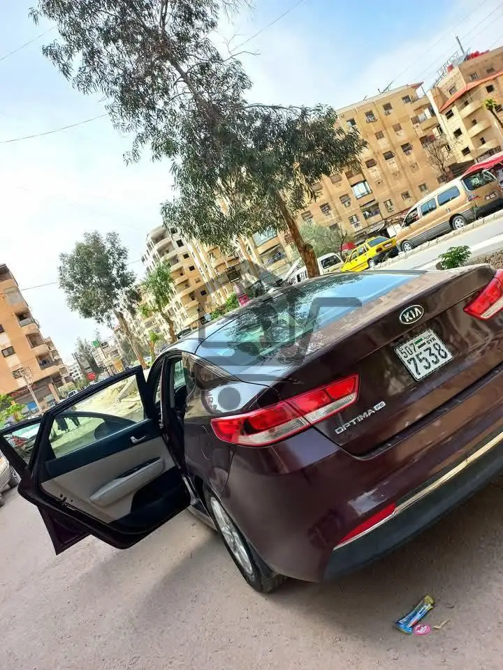 كيا اوبتما 2016 - الصورة 9