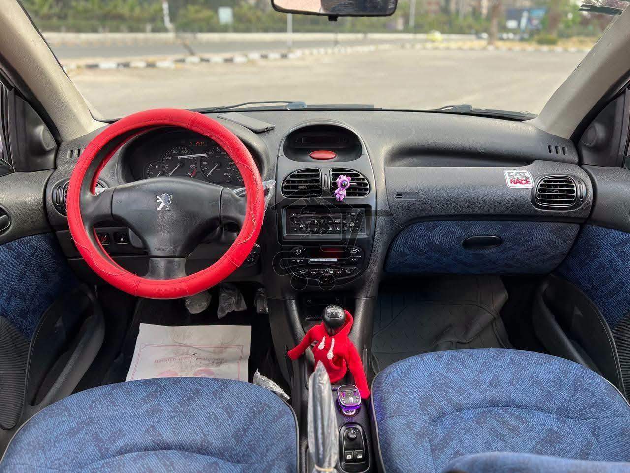 Peugeot 206 2004 - الصورة 6