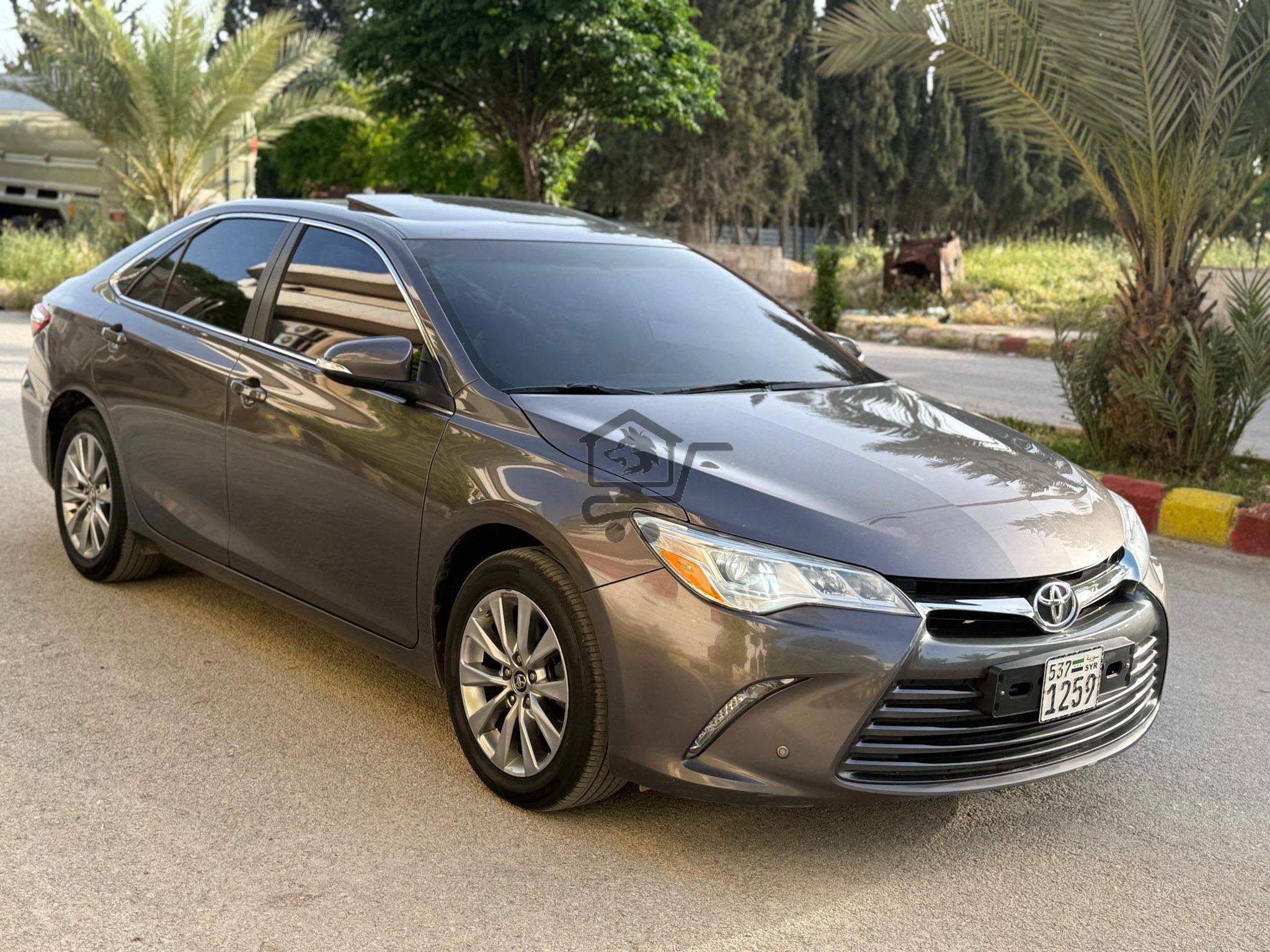 Toyota Camry 2015 - الصورة 3