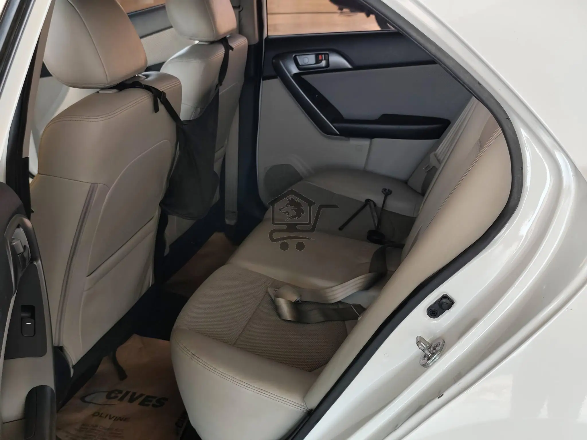 كيا فورتي 2011 - الصورة 7