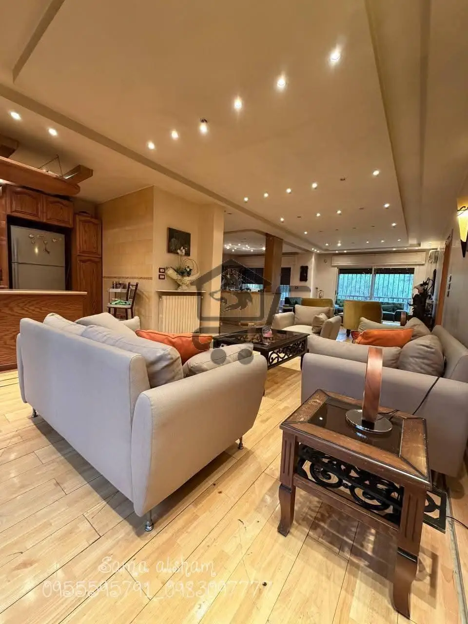 شقة عصرية ثلاث غرف بدون فرش - الصورة 1