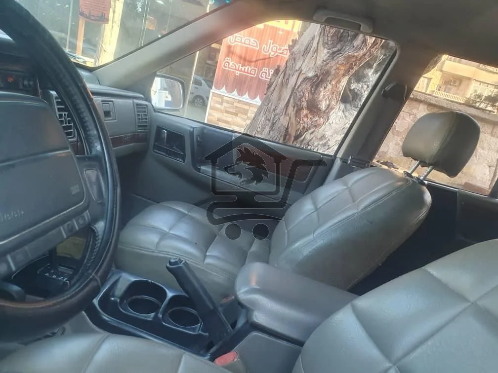 جيب شيروكي - الصورة 7