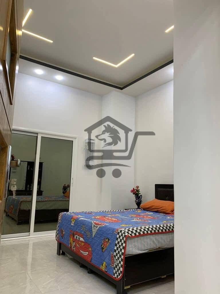 شقة مكسية ومفروشة_اشرفية صحنايا - الصورة 2