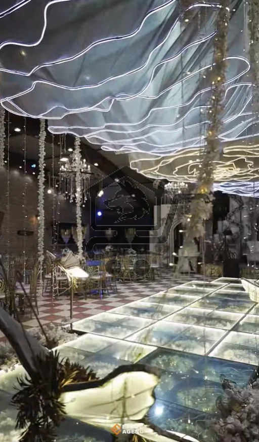 مسبح ومطعم نادي الحرية - الصورة 7