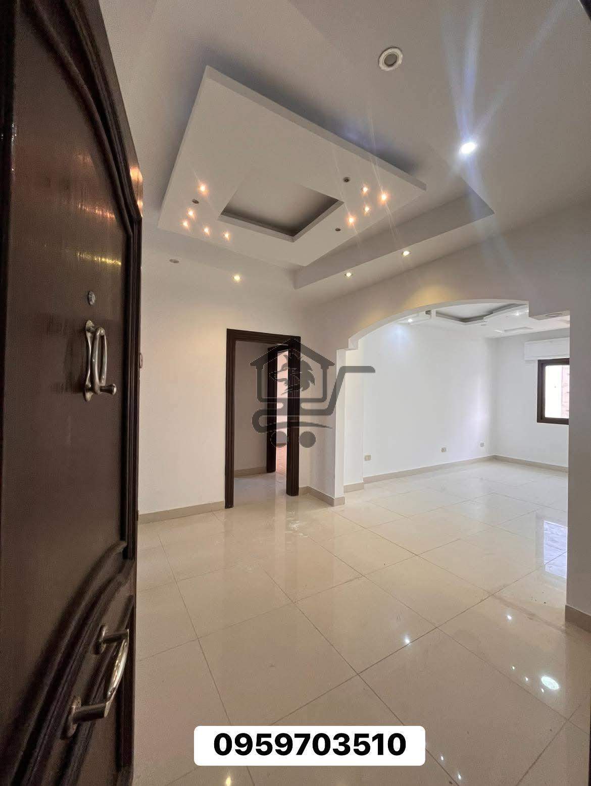 شقة بموقع مميز - الصورة 3