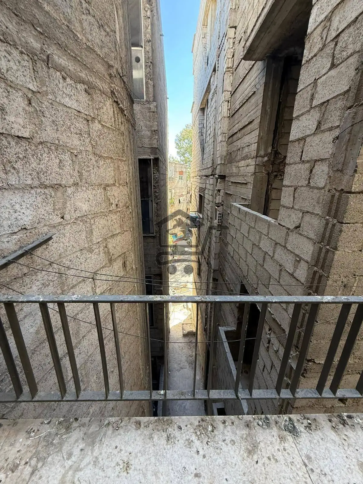 للبيع بيت بسعر مغري في قدسيا - الصورة 3