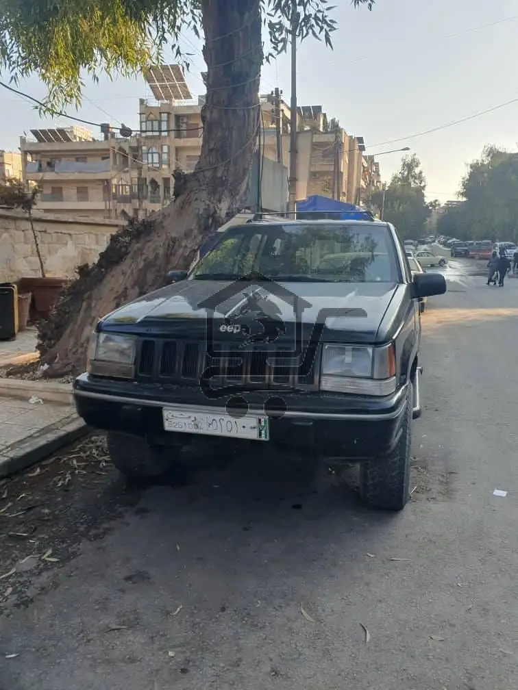 جيب شيروكي - الصورة 1