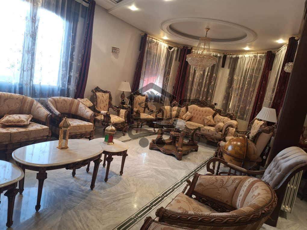 منزل فاخر - الصورة 1