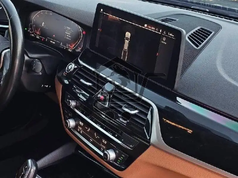 BMW 520 - الصورة 7