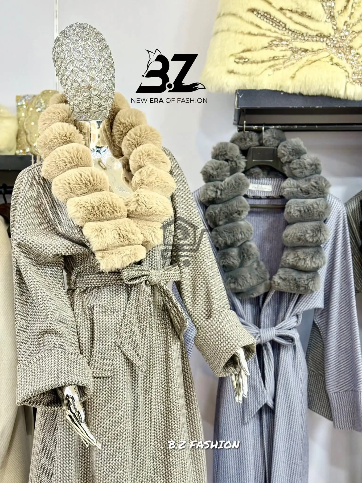 جاكيت جوخ مونس - الصورة 2