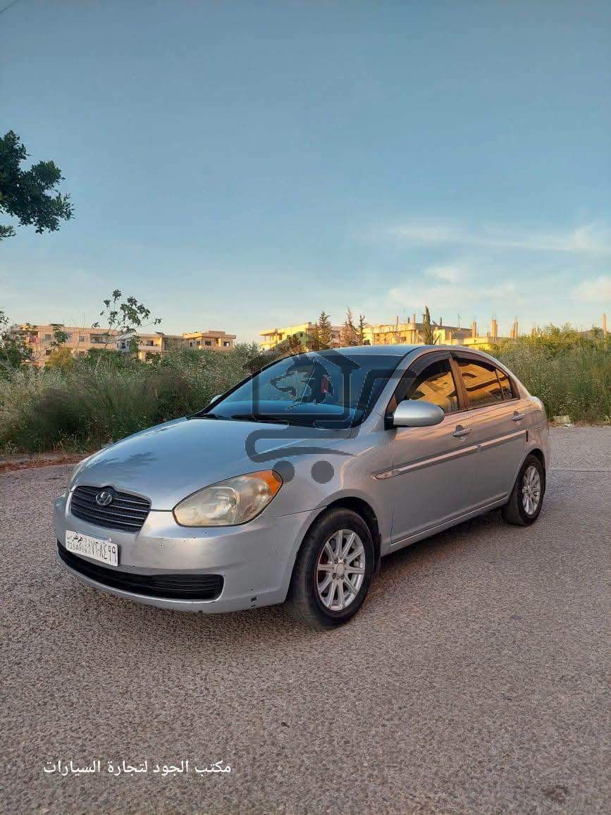 Hyundai Verna - الصورة 1