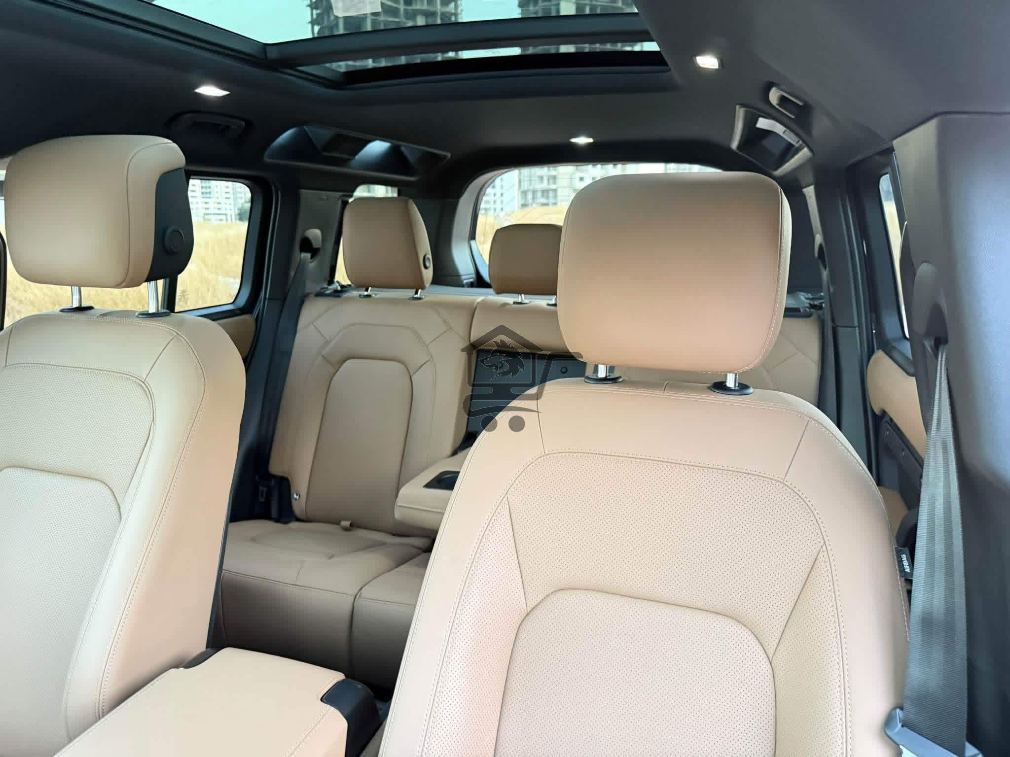 land Rover - الصورة 8