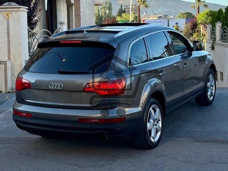 Audi Q7 2011 - الصورة 4