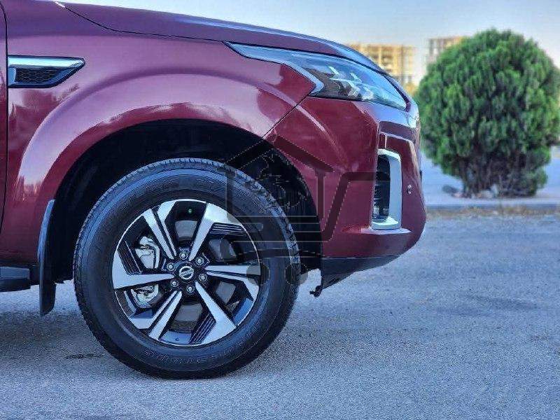 NISSAN XTERA PLATINUM - الصورة 5