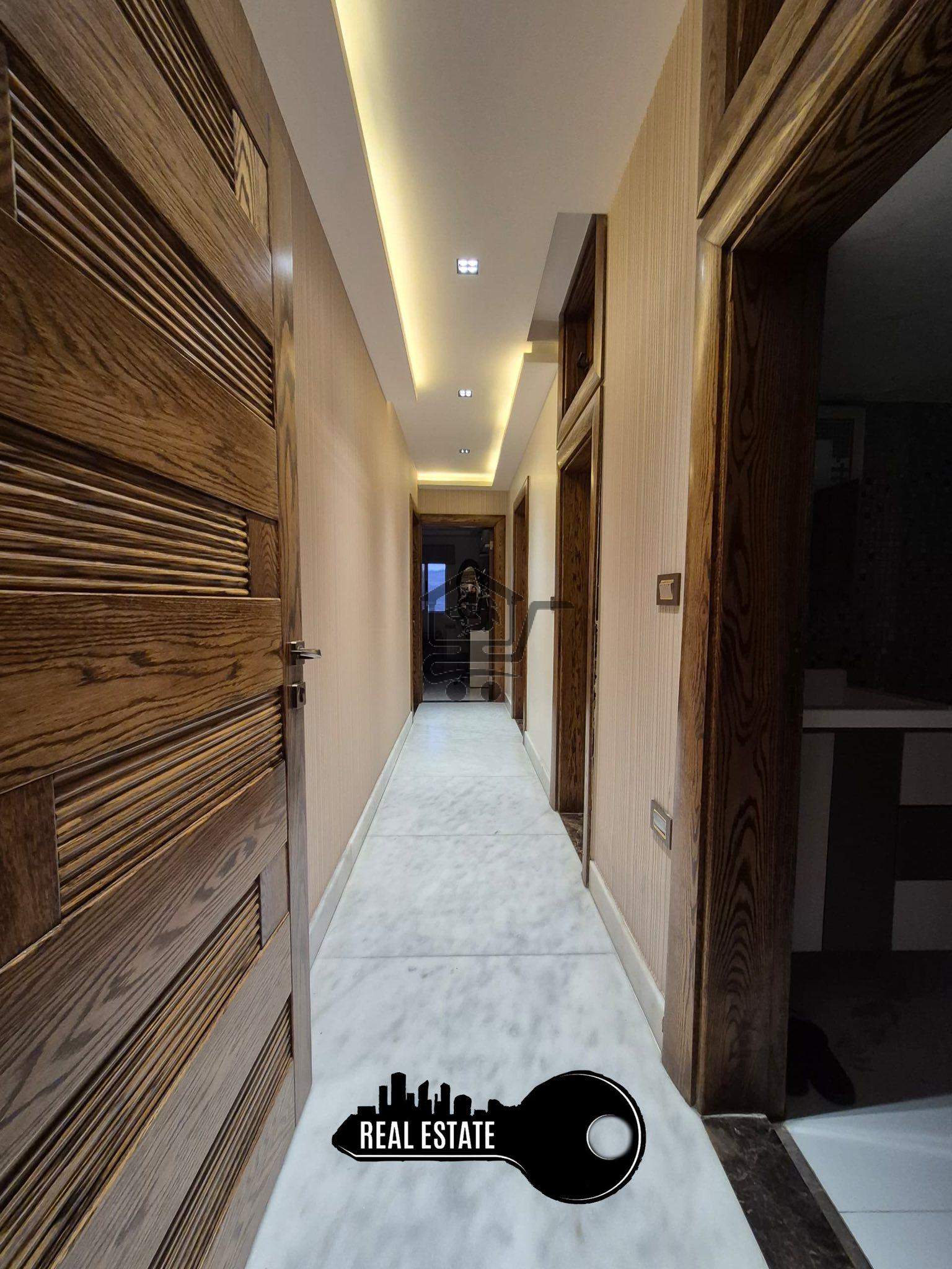 للبيع شقة في مشروع دمر طلة رائعة - الصورة 1