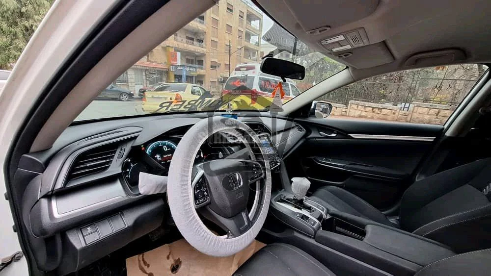 هوندا - Honda سيفيك - Civic - الصورة 3