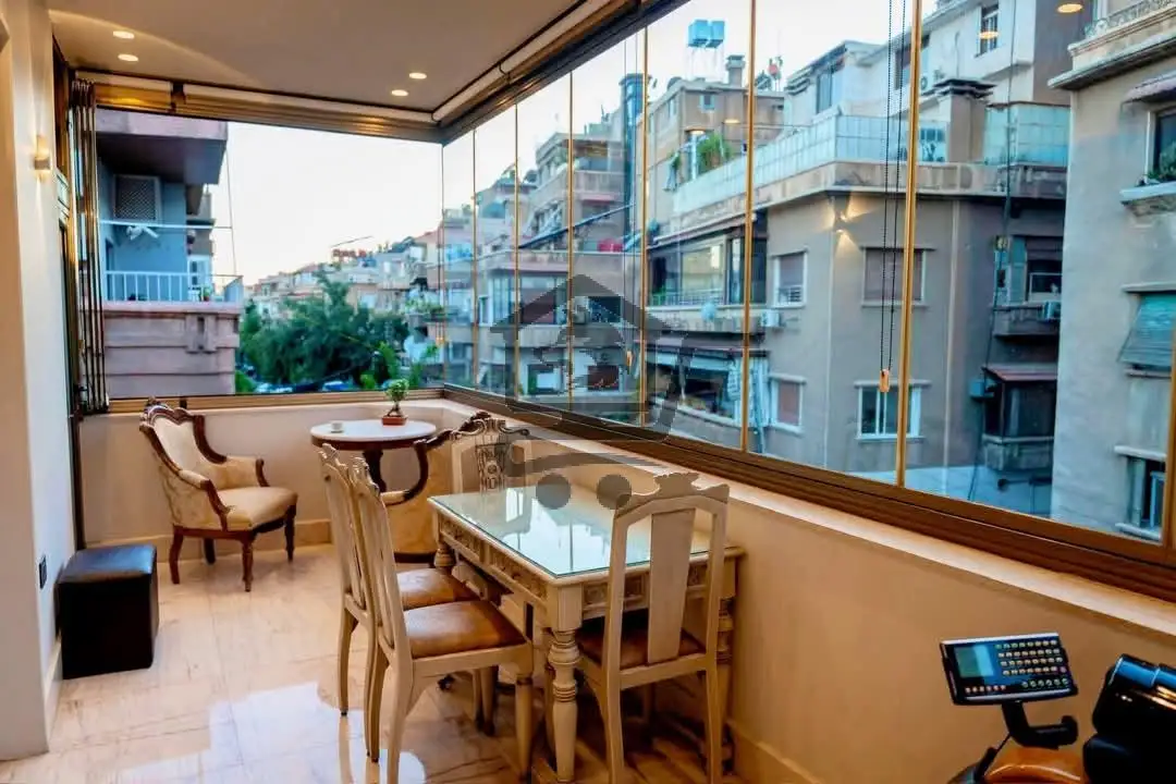 شقة ملكية مع فرش كامل - الصورة 3