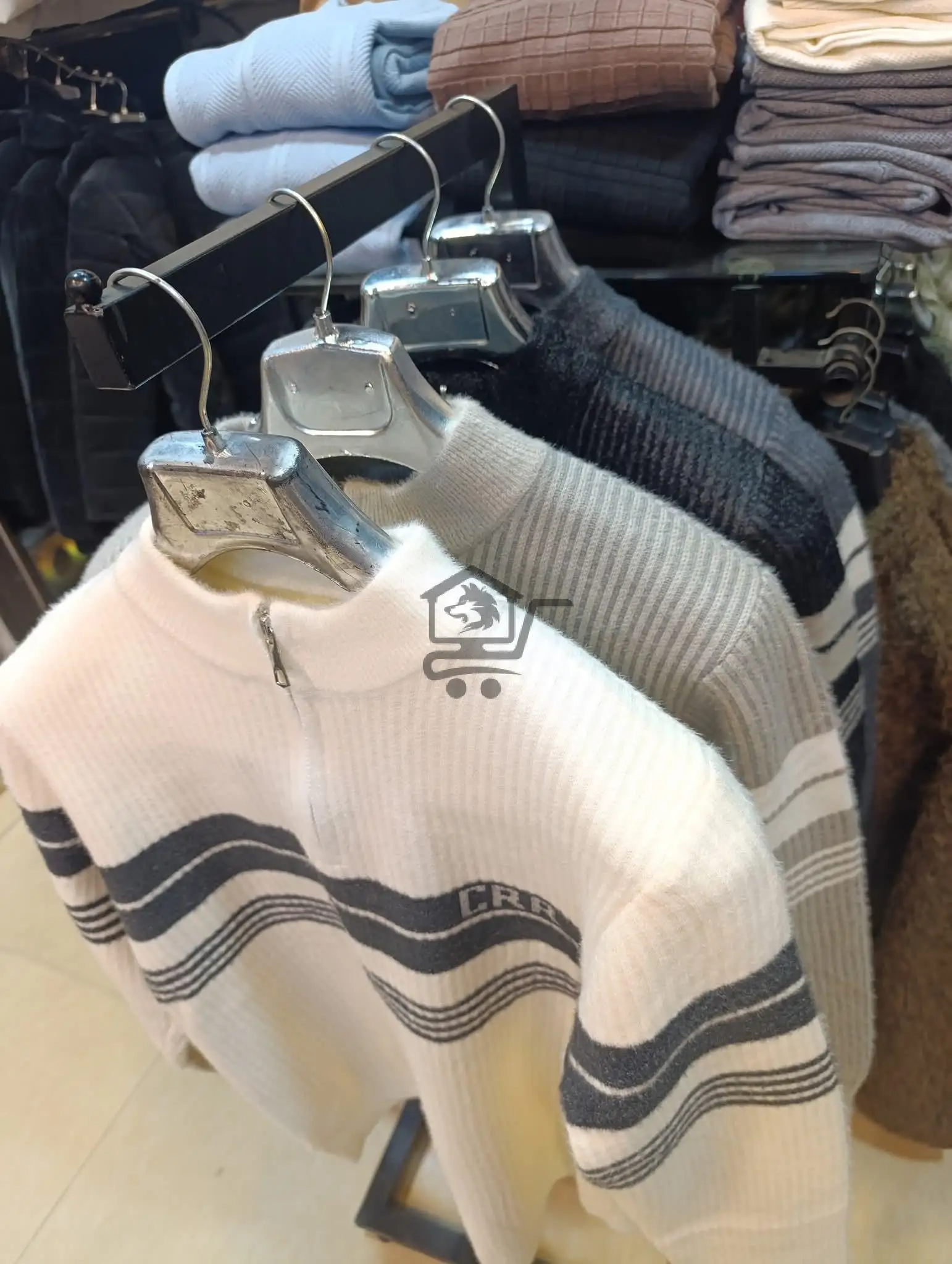 كنزات للرجال - الصورة 3