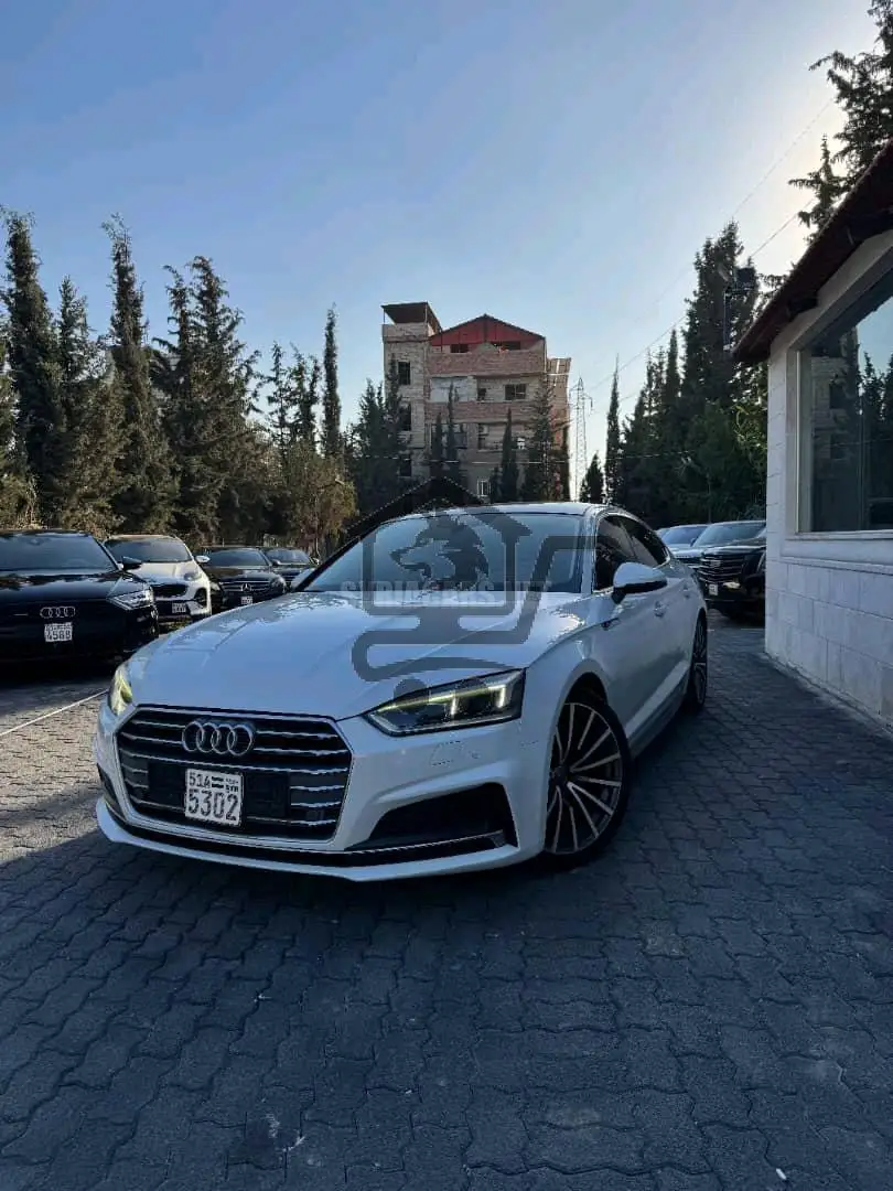 اودي - Audi A5 - الصورة 8