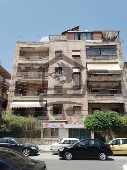 شقة مميزة للبيع - الصورة 1