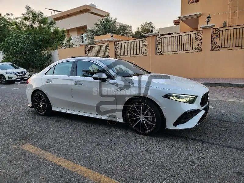 مرسيدس بينز - Mercedes benz A 35 AMG - الصورة 2