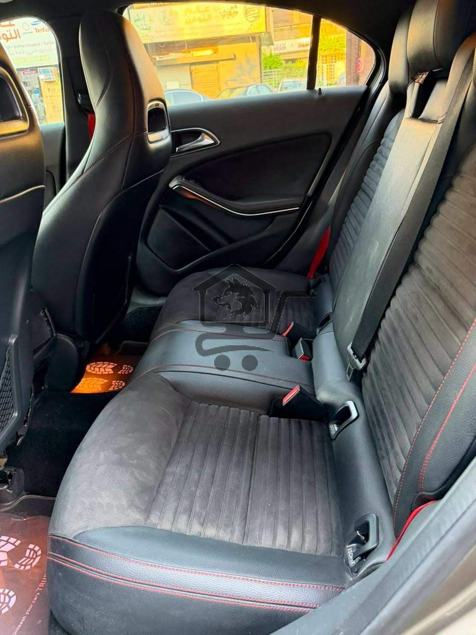 Mercedes-Benz A250 2014 - الصورة 10