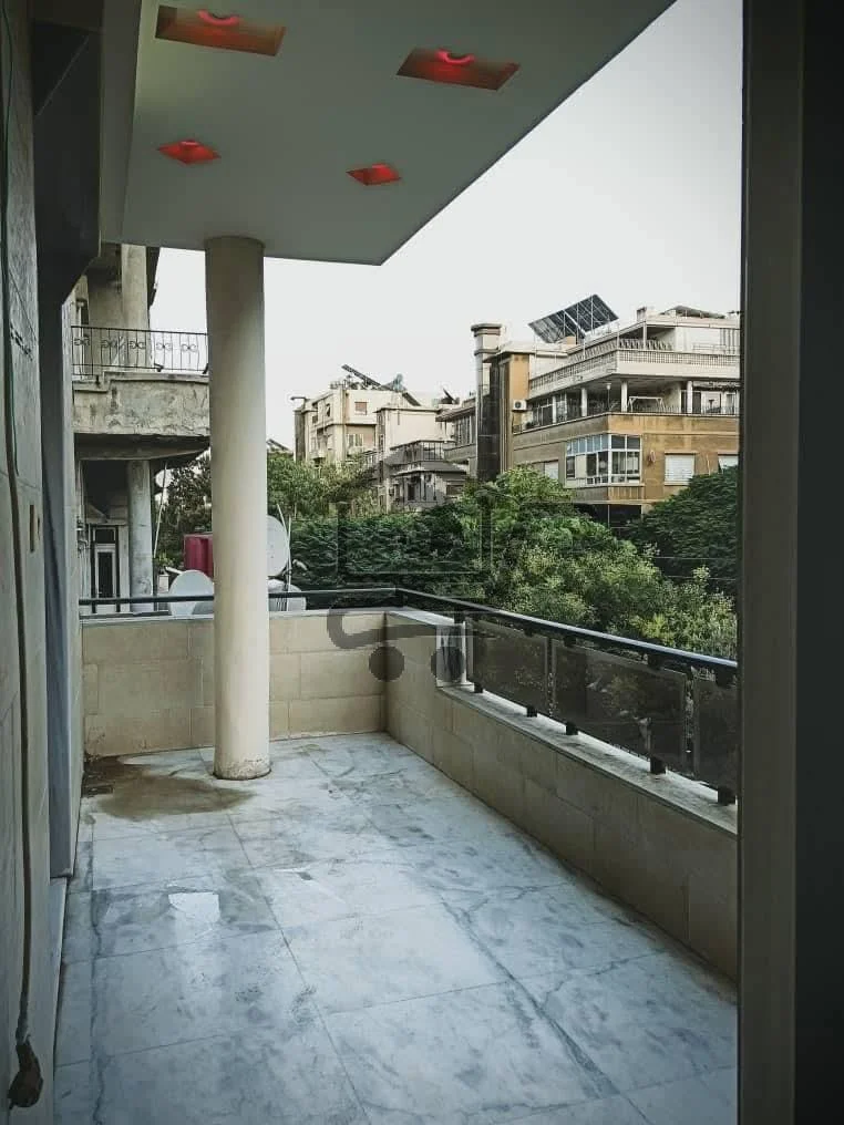 شقة سوبر ديلوكس بمساحة واسعة - الصورة 3