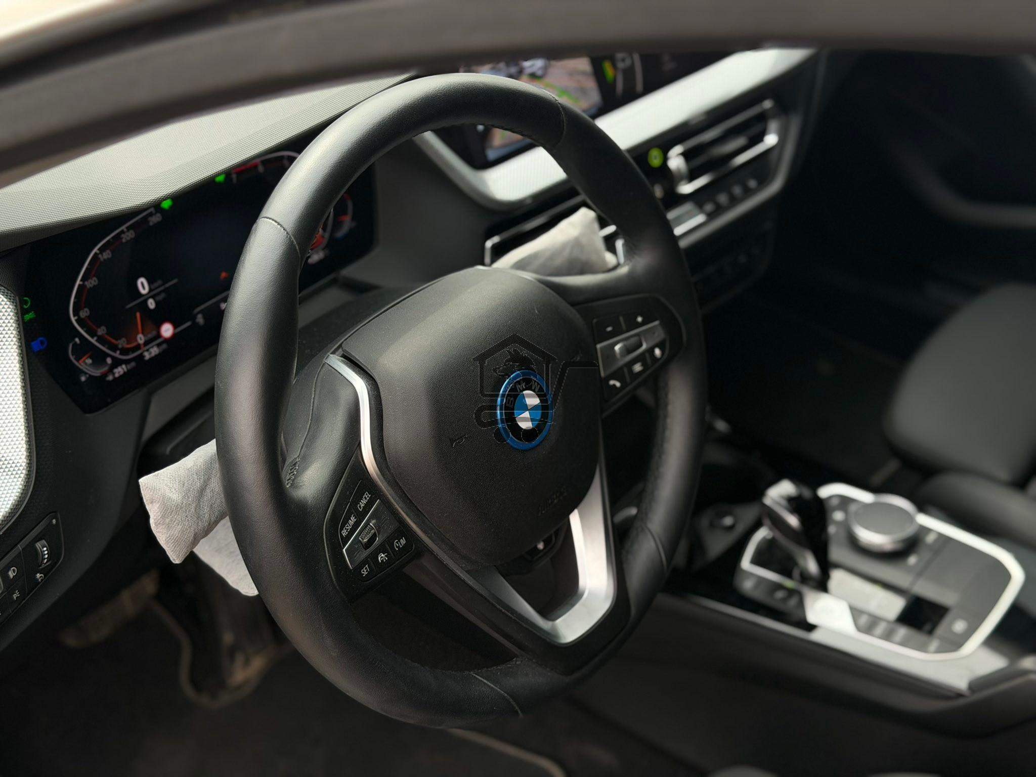 BMW 220i 2024 - الصورة 6