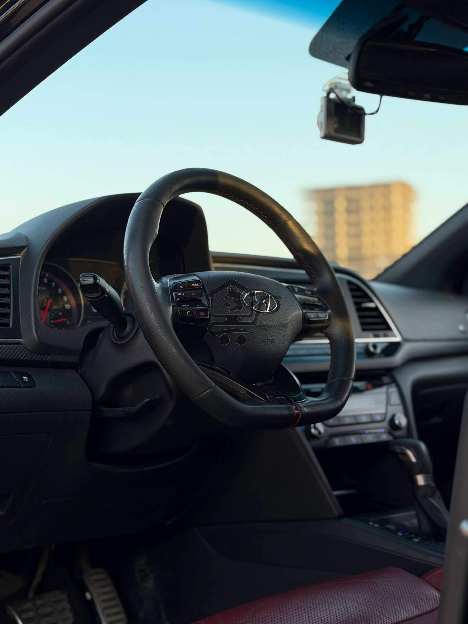 HYUNDAI AVANTY N LINE - الصورة 4