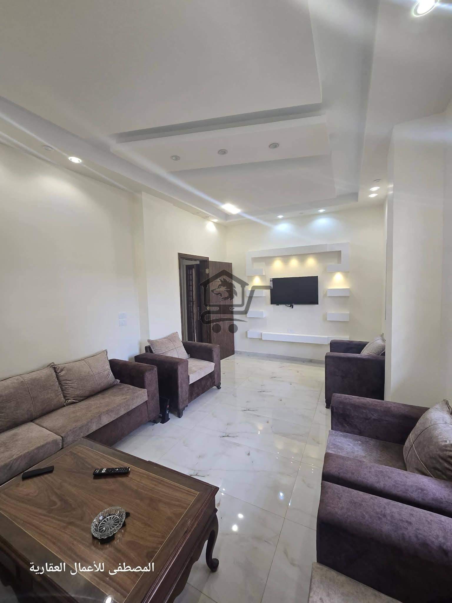 شقة بإكساء مميز جدا - الصورة 5