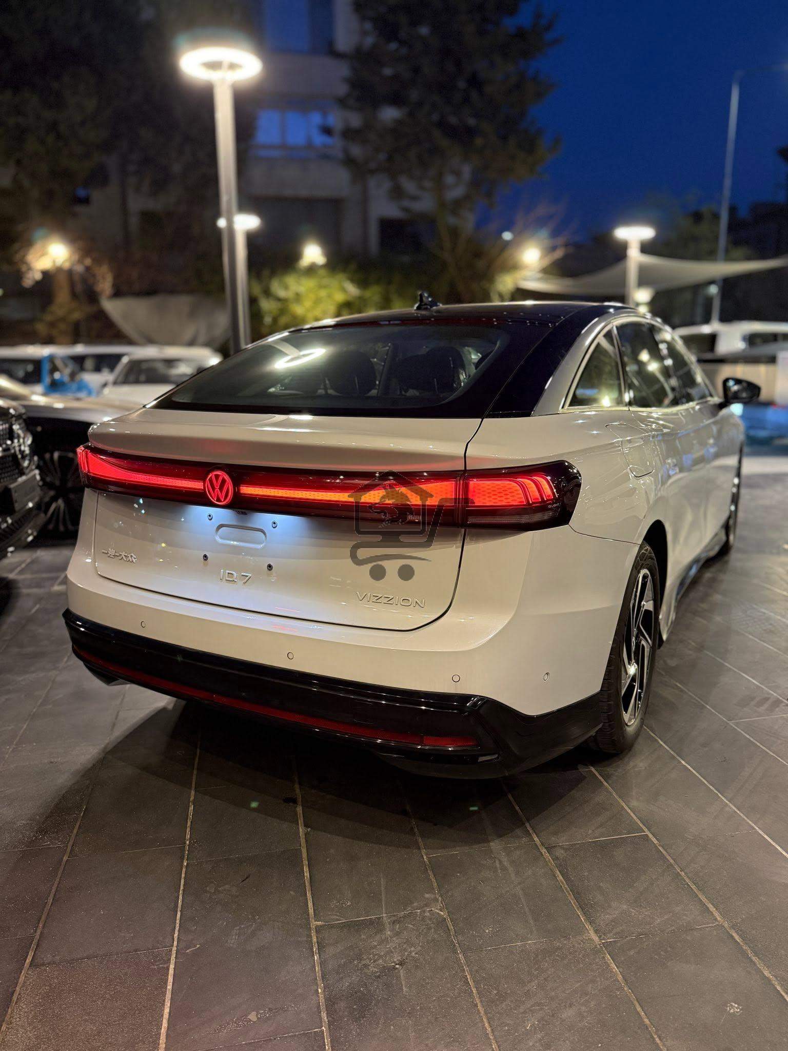 Volkswagen ID.7 Pro - الصورة 2