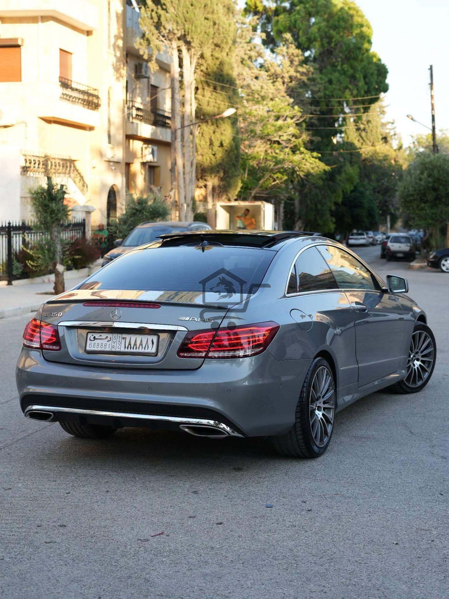 Mercedes Benz E350 Coupe - الصورة 3