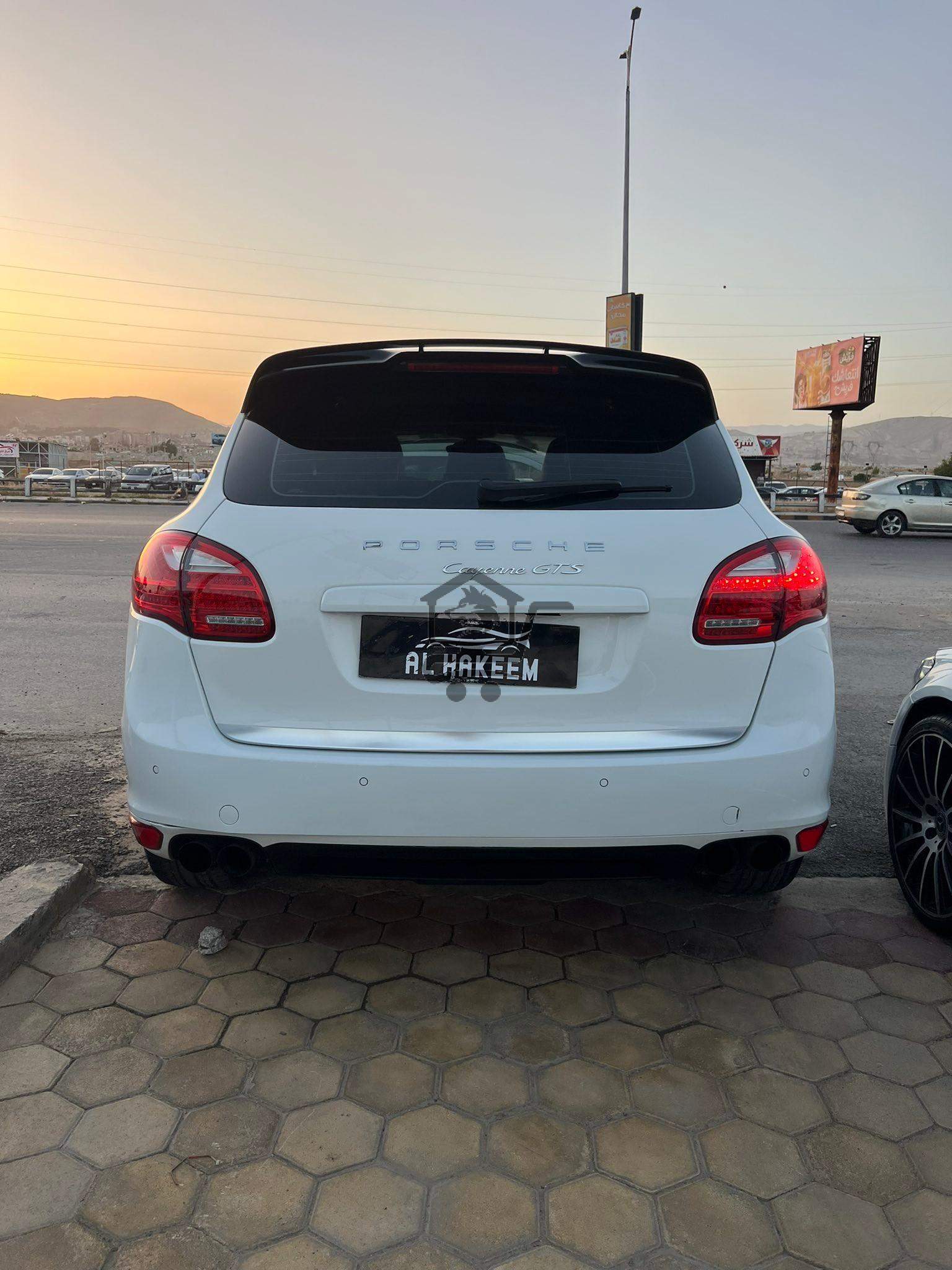 PORSHE Cayenne GTS - الصورة 6