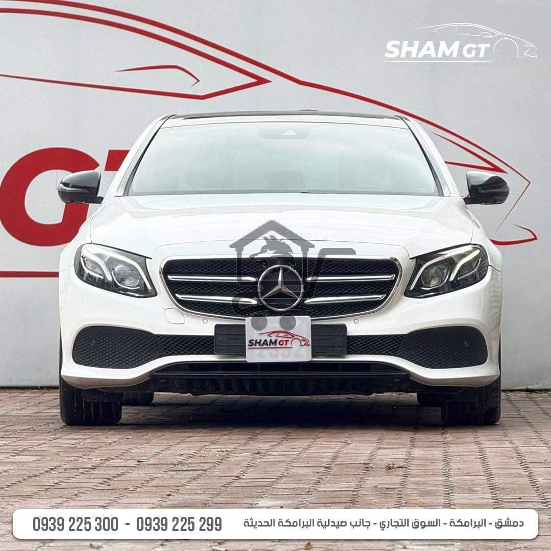 Mercedes E_Class E300 - الصورة 1