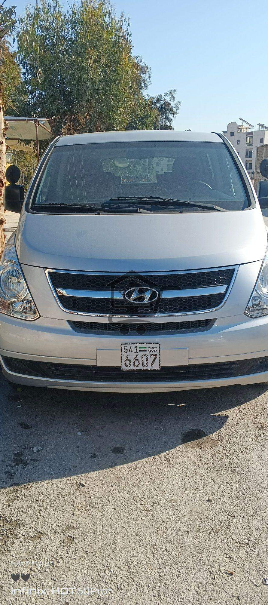 ڤان. اتش ون موديل 2008 - الصورة 1