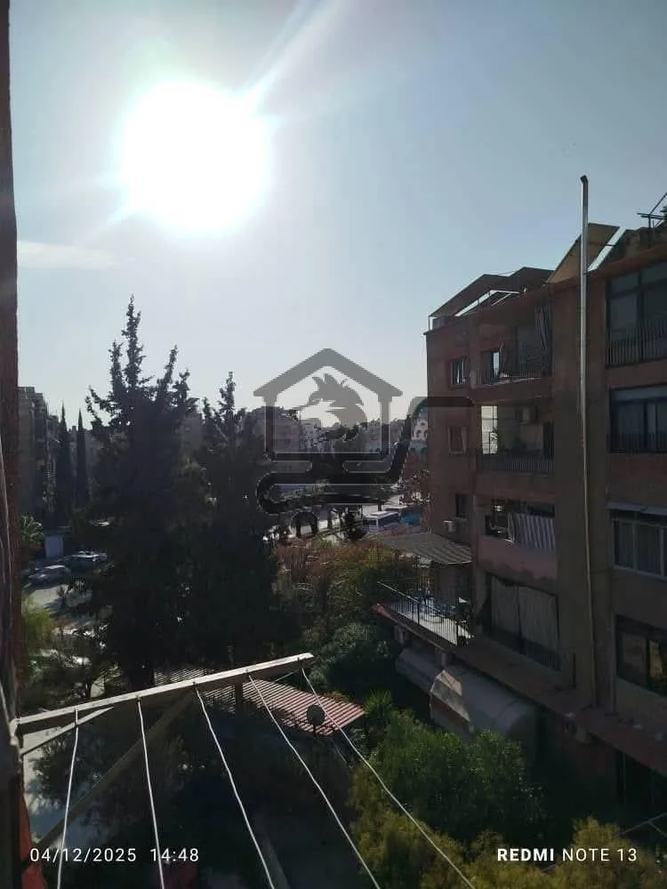 شقة غرفتين مع فرش - الصورة 3