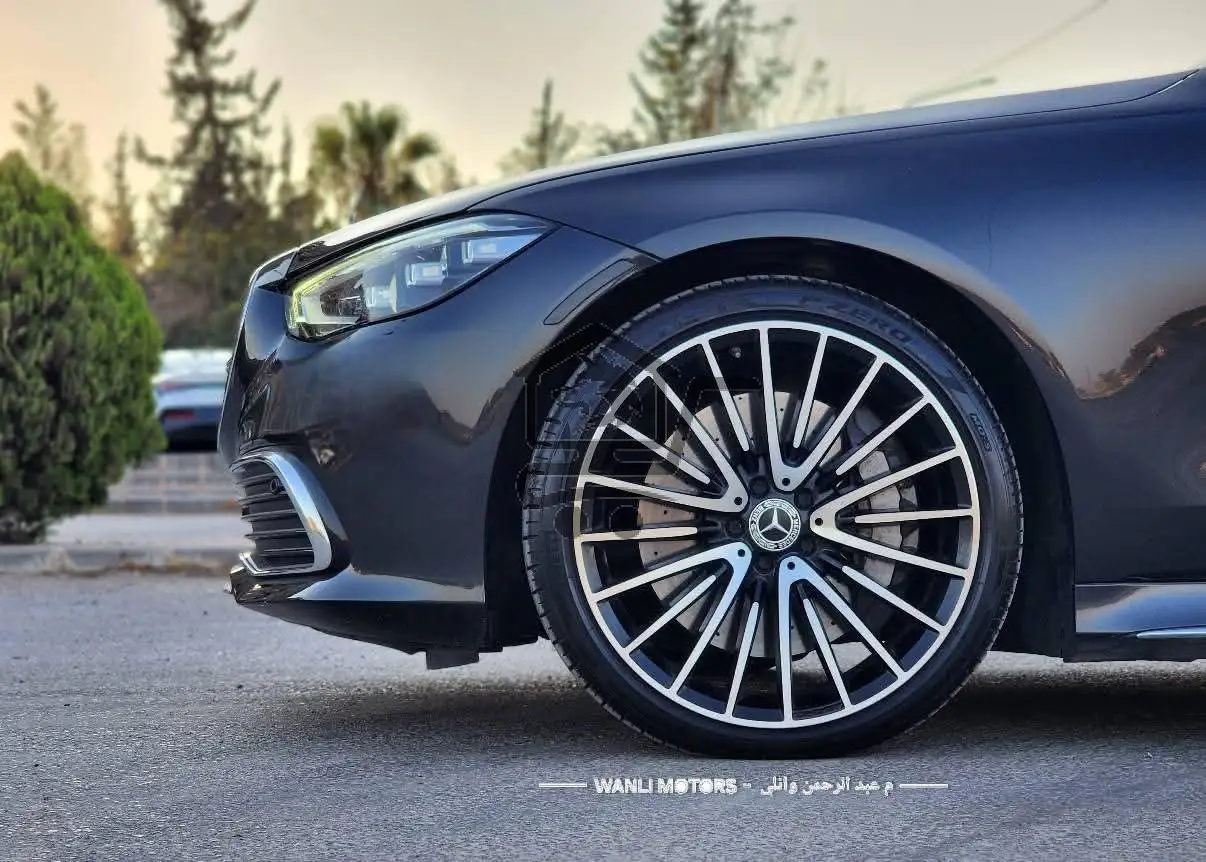 Mercedes - الصورة 2