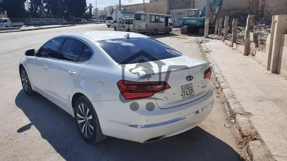 كيا أوبتما - الصورة 5