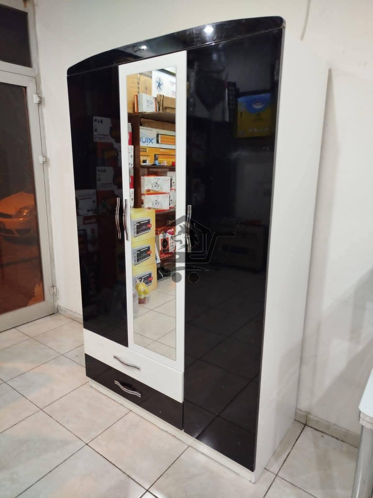 خزانة - الصورة 4