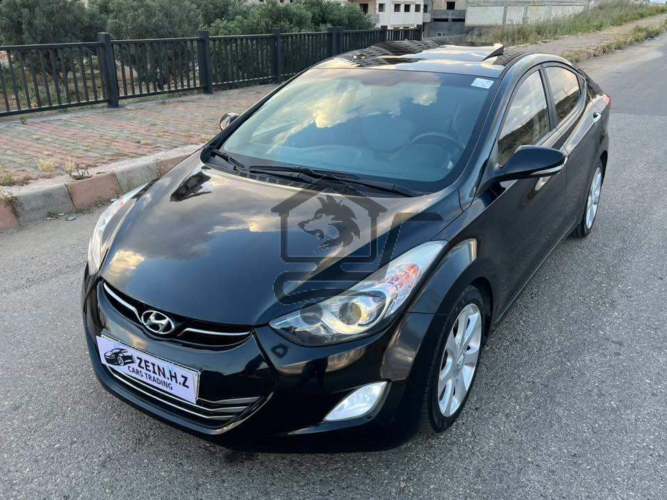 Hyundai Avante 2011 - الصورة 4