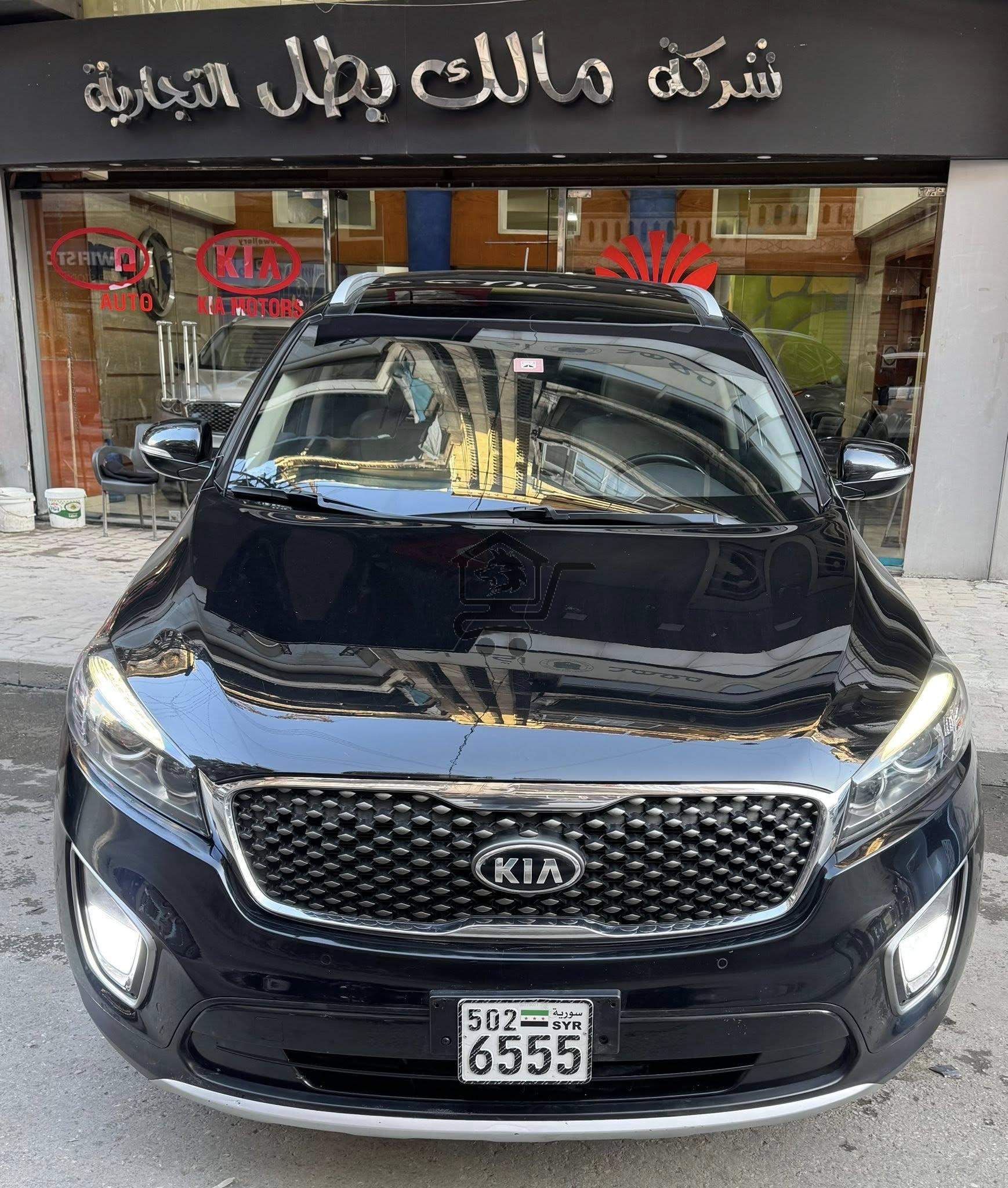 كيا سورينتو - الصورة 1