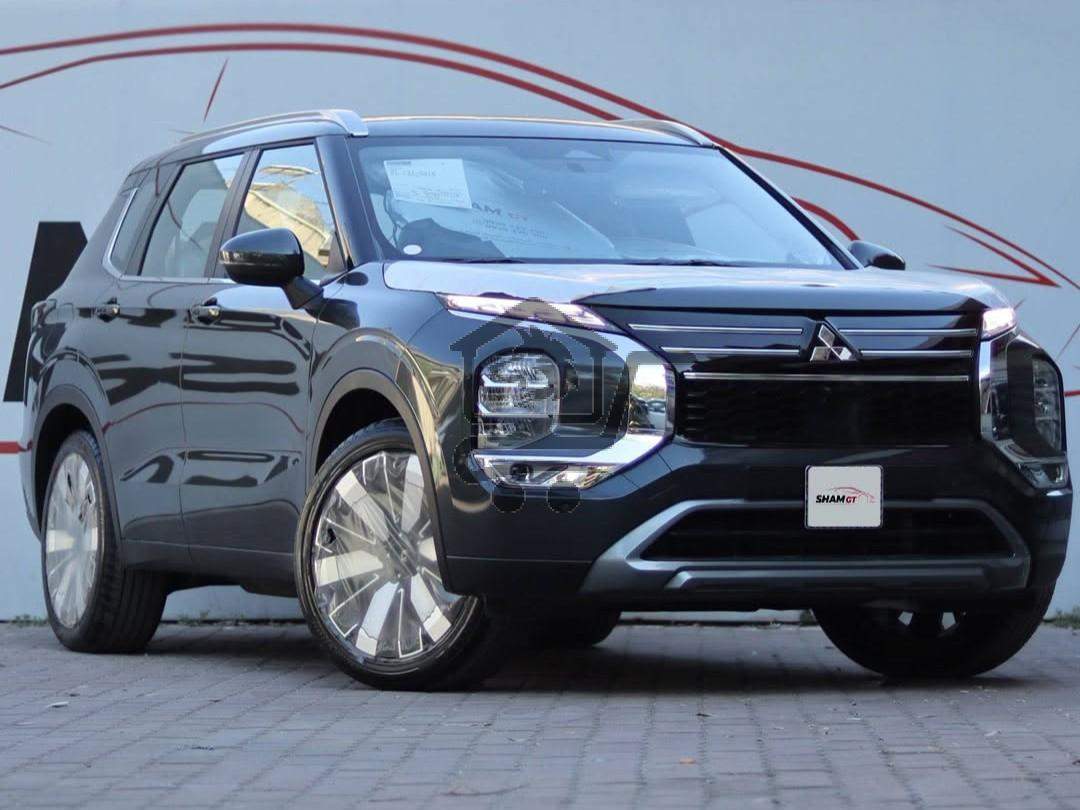 Mitsubishi Outlander 2026 - الصورة 1